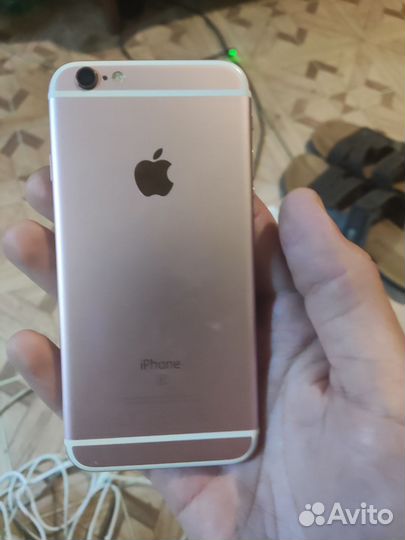 iPhone 6S, 64 ГБ