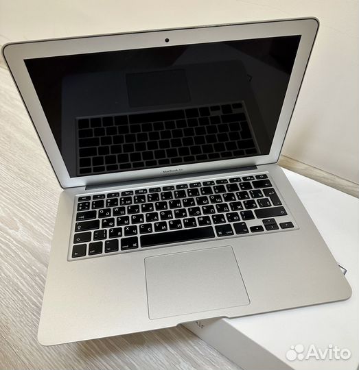 Macbook air 13-inch, 2013 4 GB
