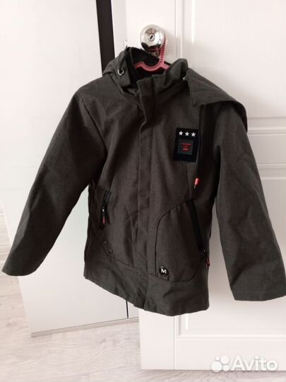 Куртка весенняя на мальчика 140