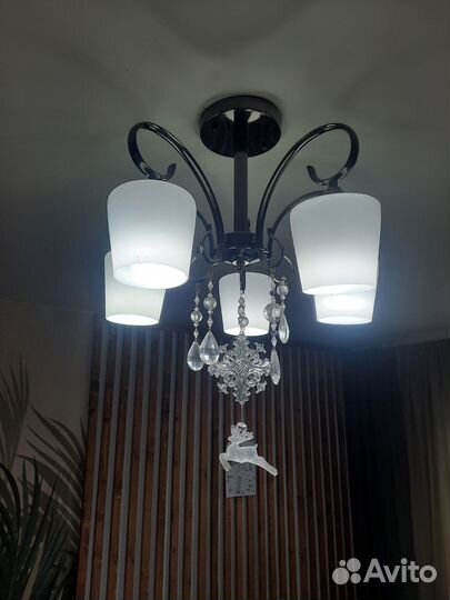 Люстра 5 плафонов
