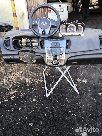 Торпедо Kia Cerato 2 в сборе