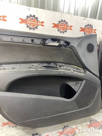 Обшивка двери передняя Audi Q7 4LB BAR 037148 2008