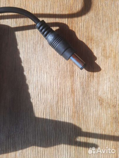 Зарядное устройство