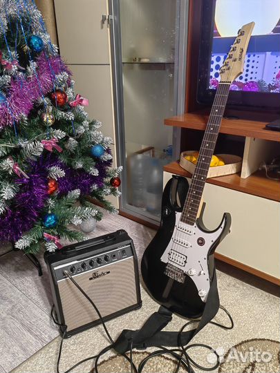 Гитара с комбоусилителем