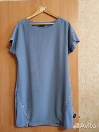 Платье и костюмы