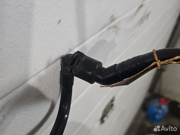 Вакуумная трубка VAG 1k2612041e