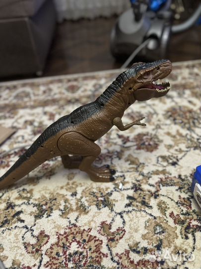 Динозавры игрушки большой