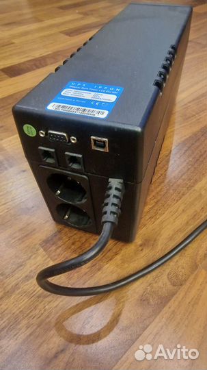 Источники бесперебойного питания (UPS) серии Back