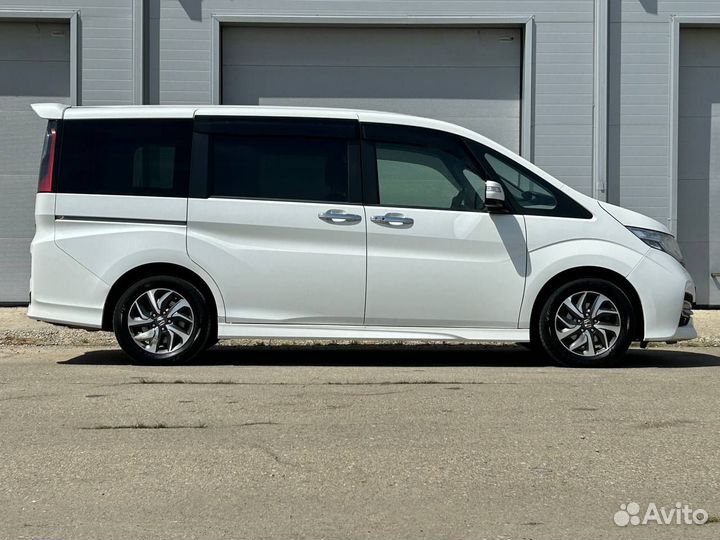 Honda Stepwgn 1.5 CVT, 2016, 145 225 км