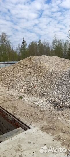 Щебень,песок,чернозём,асфальтовая крошка
