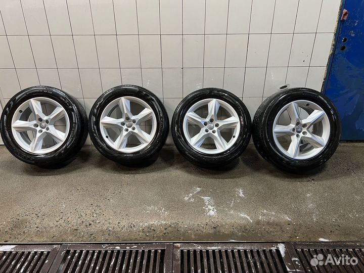 Колеса на Audi q7 4m, 19-255-55, pirelli