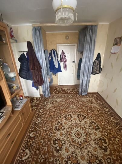 Комната 22,3 м² в 2-к., 3/5 эт.