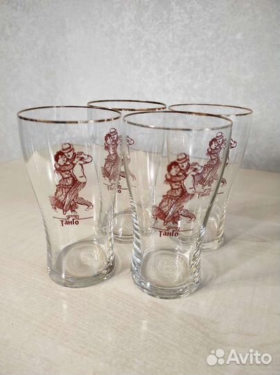 Набор стаканов