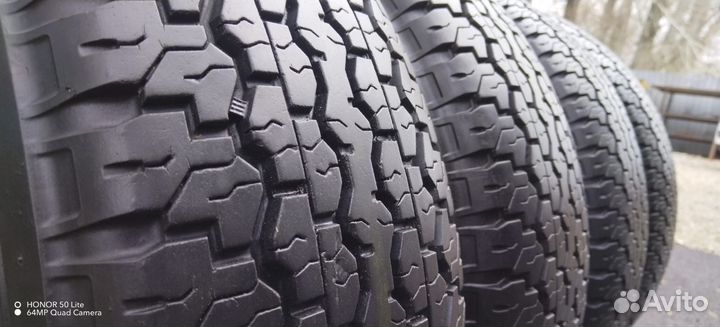 Dunlop Grandtrek AT1 265/70 R16