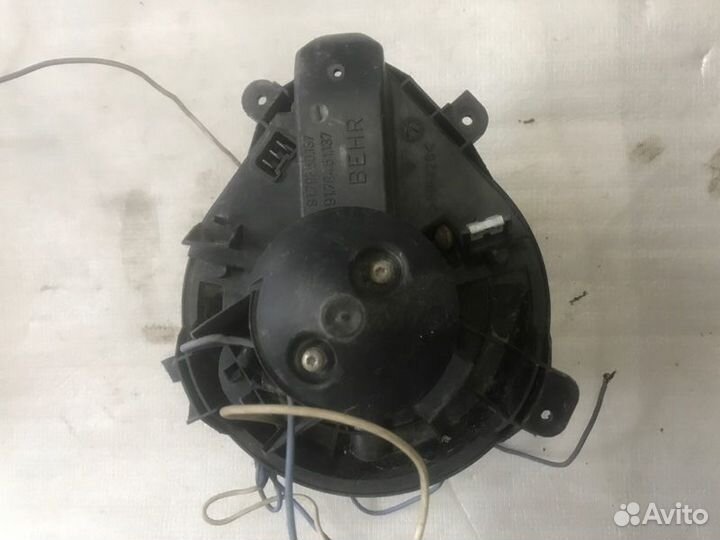 Крыльчатка вентилятора Peugeot 806