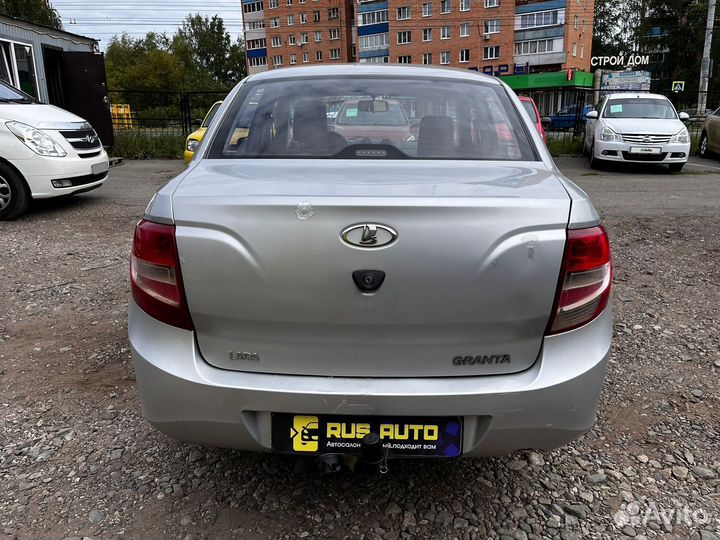 LADA Granta 1.6 МТ, 2013, 107 000 км