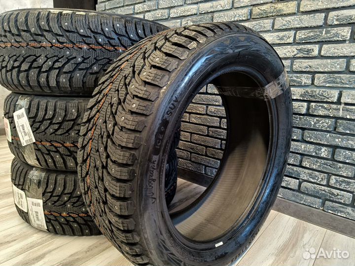 Ikon Tyres Autograph Ice 9 SUV 255/50 R20