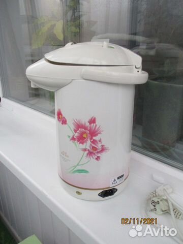 Электрический чайник термос