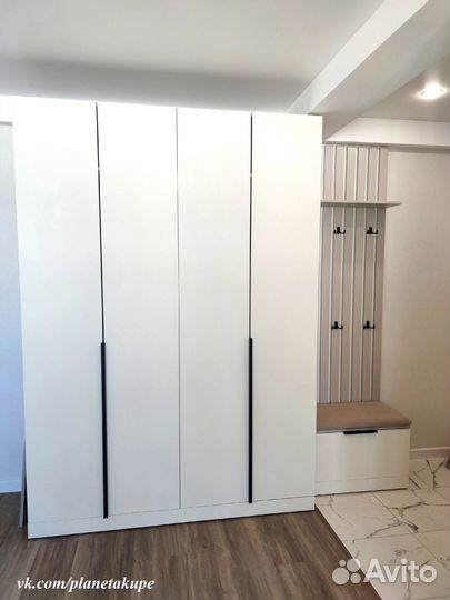 Шкаф распашной на заказ от производителя