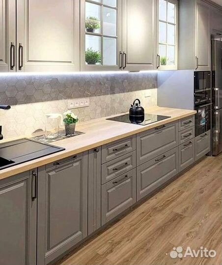 Кухня новая