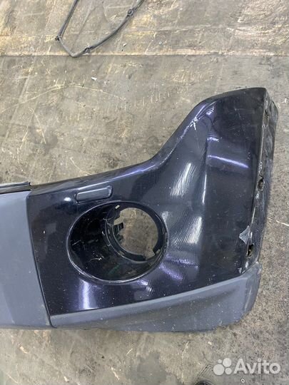 Бампер передний mitsubishi pajero 4