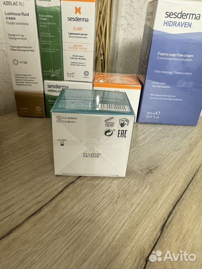 Крем увлажняющий для лица Sesderma Azelac 50 мл нв