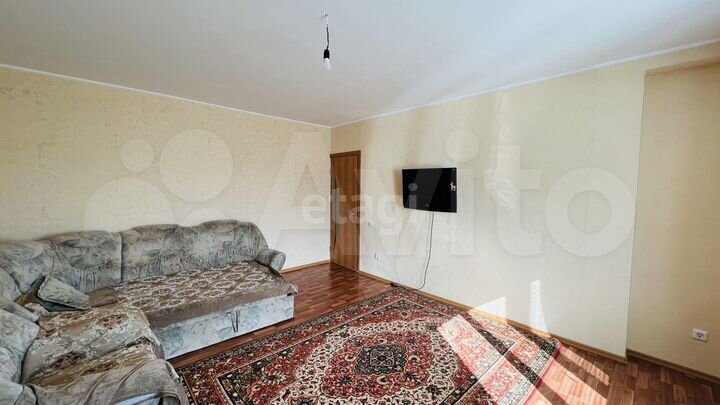 2-к. квартира, 63 м², 3/5 эт.