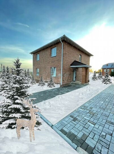 Коттедж 232 м² на участке 5,2 сот.