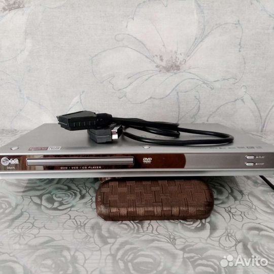 Компактный фотоаппарат