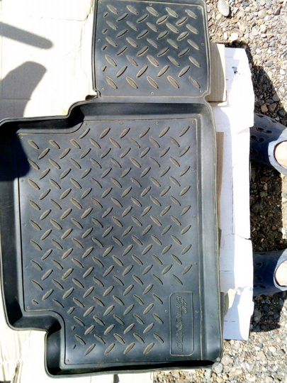 Коврик Тойота