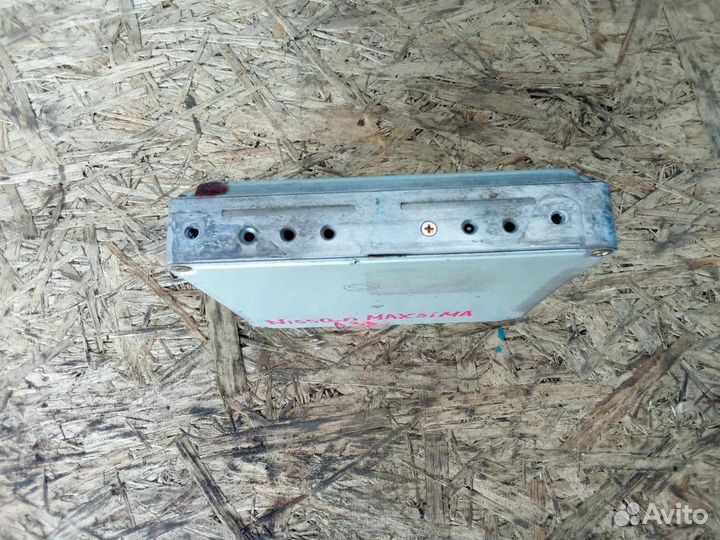 Блок управления двигателем Nissan Maxima A33