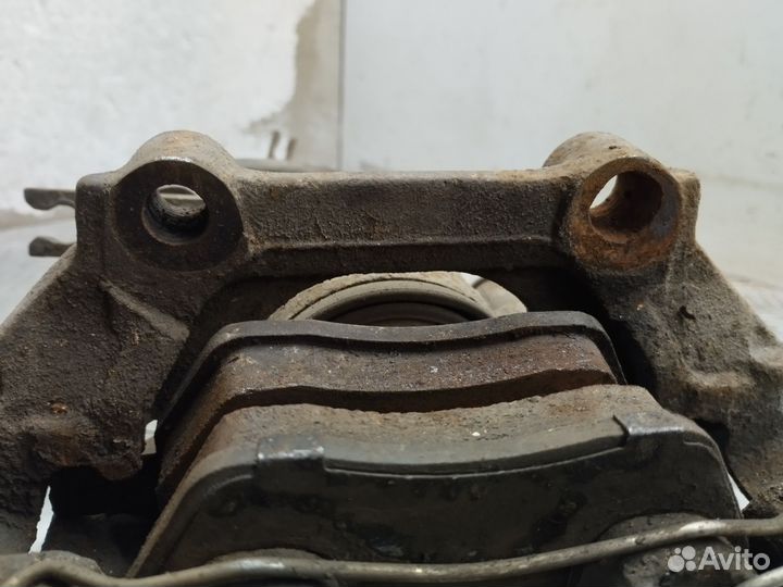 Передние суппорта Audi A4 B5