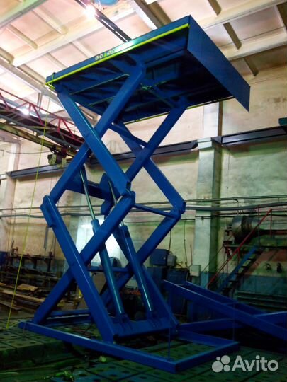 Подъемный стол