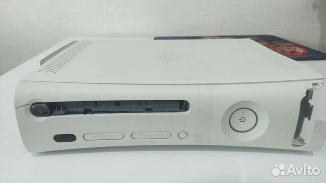 Игровая консоль Xbox 360