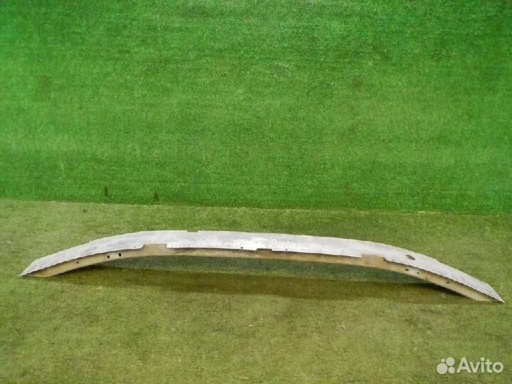 Усилитель переднего бампера BMW 5-Series