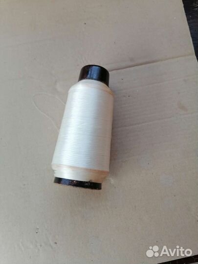 Нитка капроновая на заводской катушке