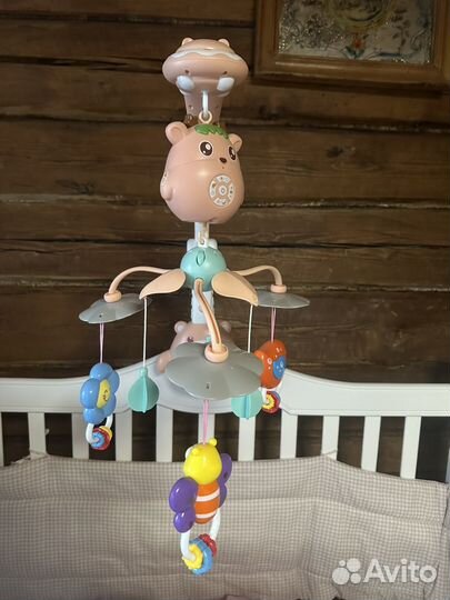 Мобиль на кроватку с проектором