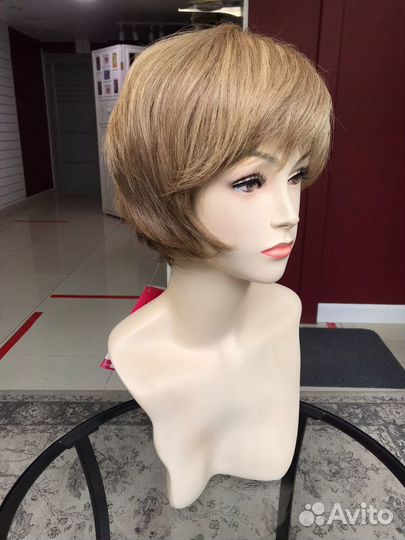 Парик натуральный