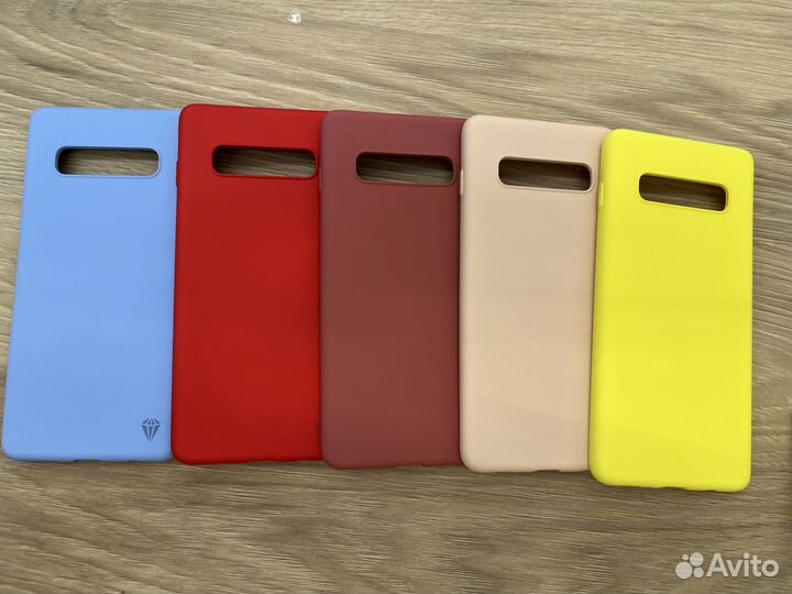 Чехол силиконовый на Samsung S10 Plus