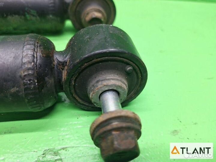 Амортизатор задний toyota vitz