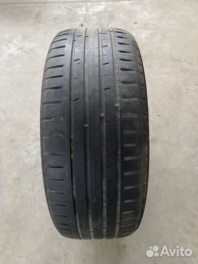 Nokian Tyres Hakka Blue 2 215/55 R17 98W
