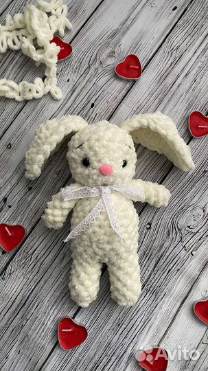 Вязаные зайки на заказ