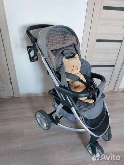 Прогулочная коляска демисезон