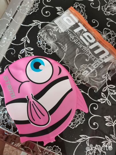 Шапочка для бассейнана