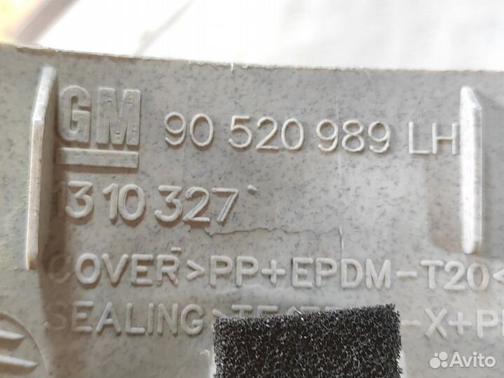 Обшивка стойки левая Opel Astra G