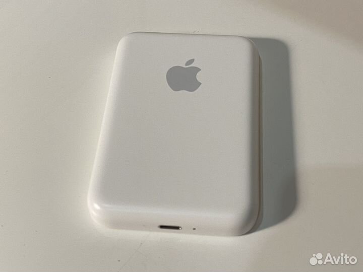 Magsafe battery pack