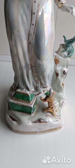 Статуэтка хозяйка медной горы дулево