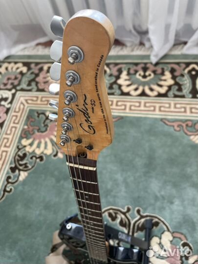 Гитара Godin SD
