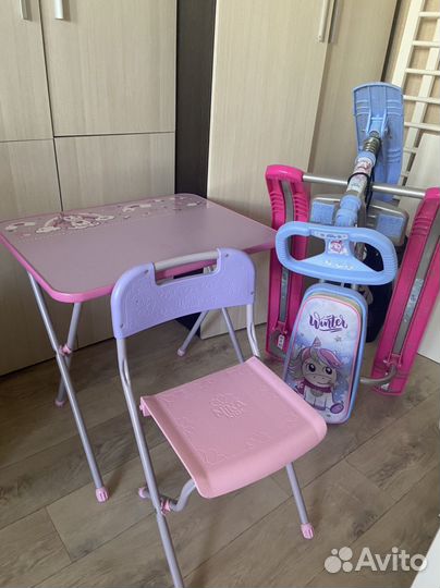 Стол и стул для детей от 3х лет