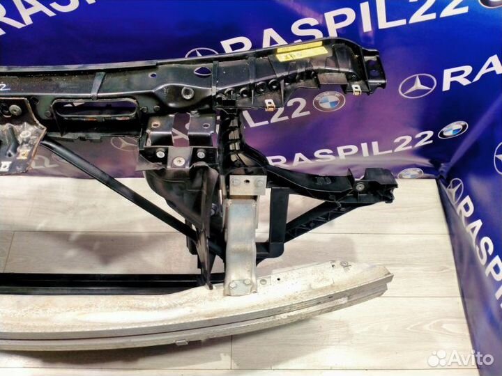 Рамка радиатора (телевизор) Bmw X3 E83 M54B25